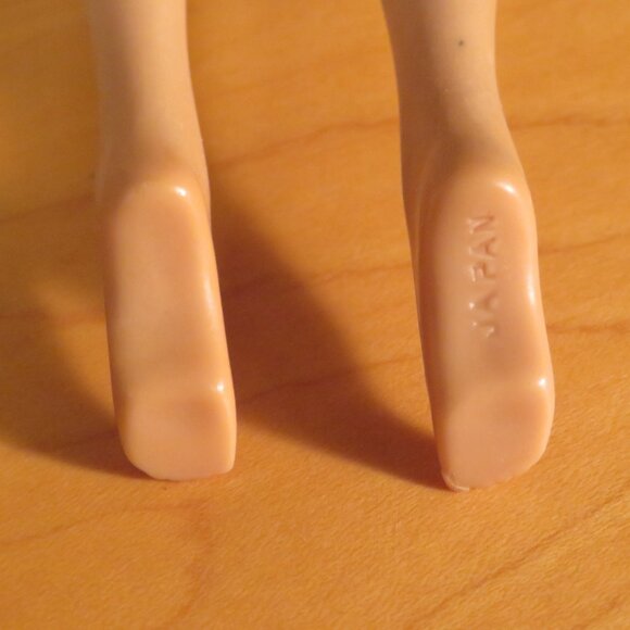 Vintage Barbie Fashion Queen - Picture 10 of 16